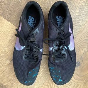 black nike spikes